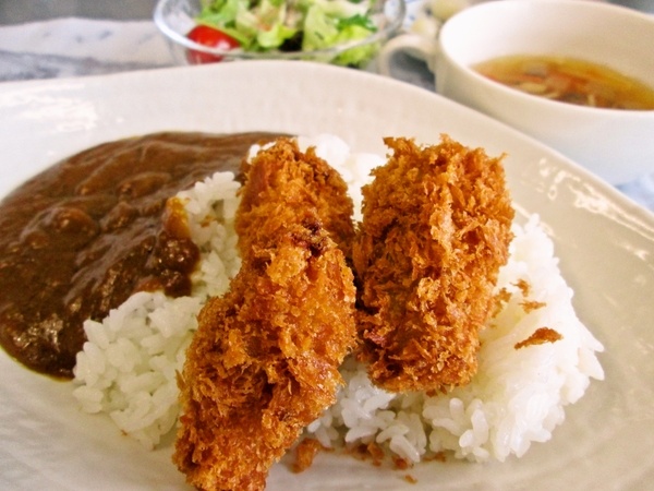 カキフライカレー《野菜のブイヨンスープ》