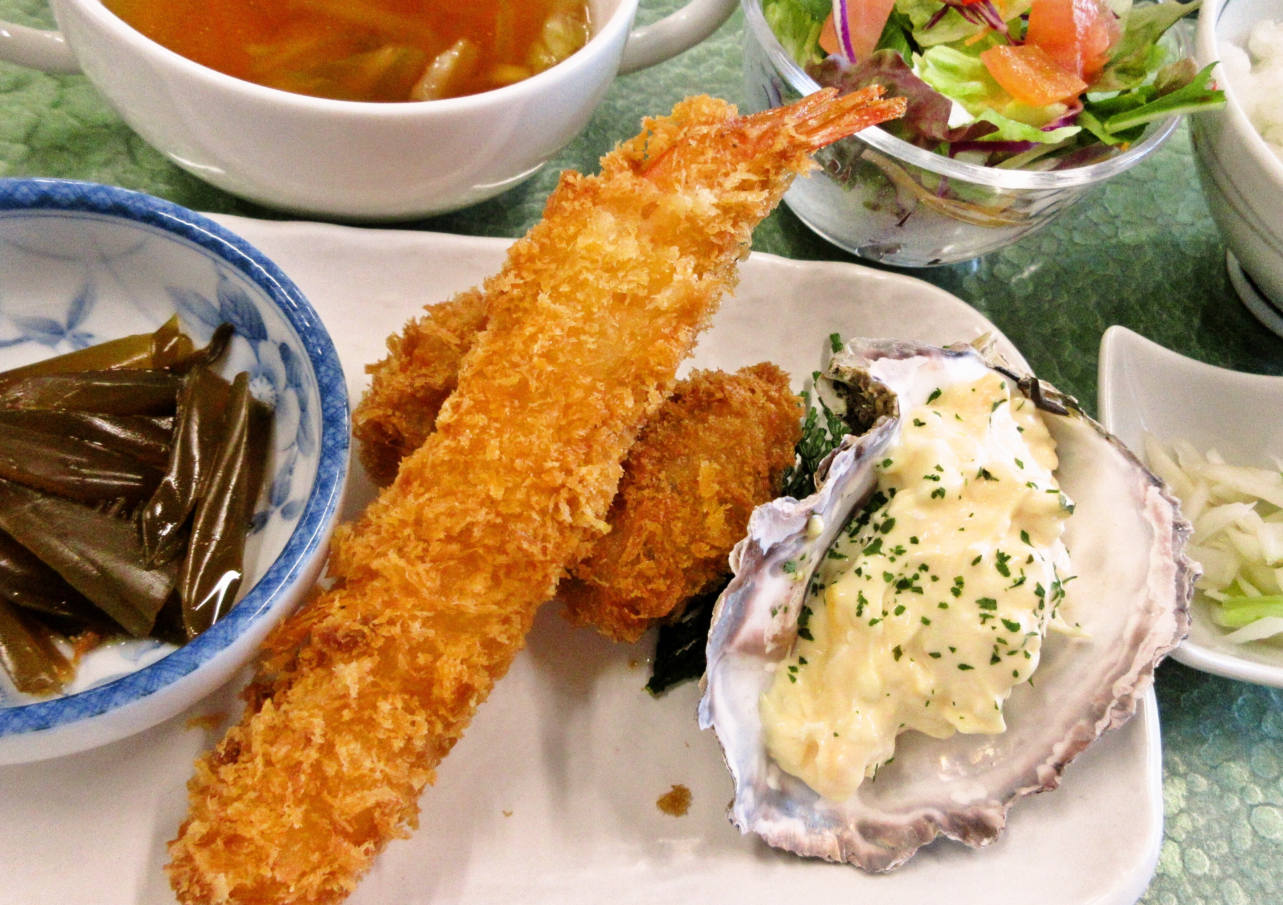 大海老と牡蠣のフライ定食