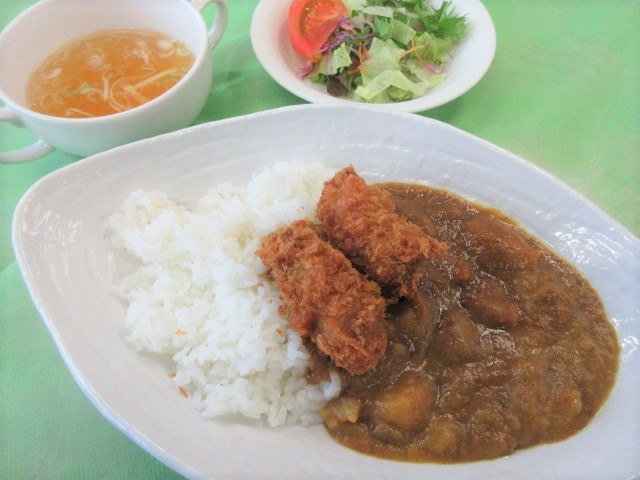 牡蠣フライカレー