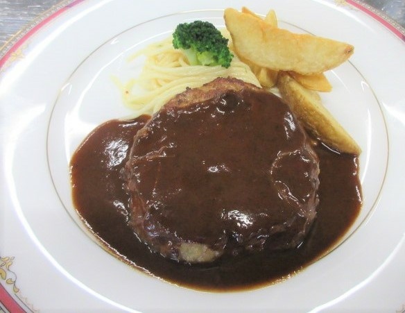手捏ハンバーグ デミグラスソース