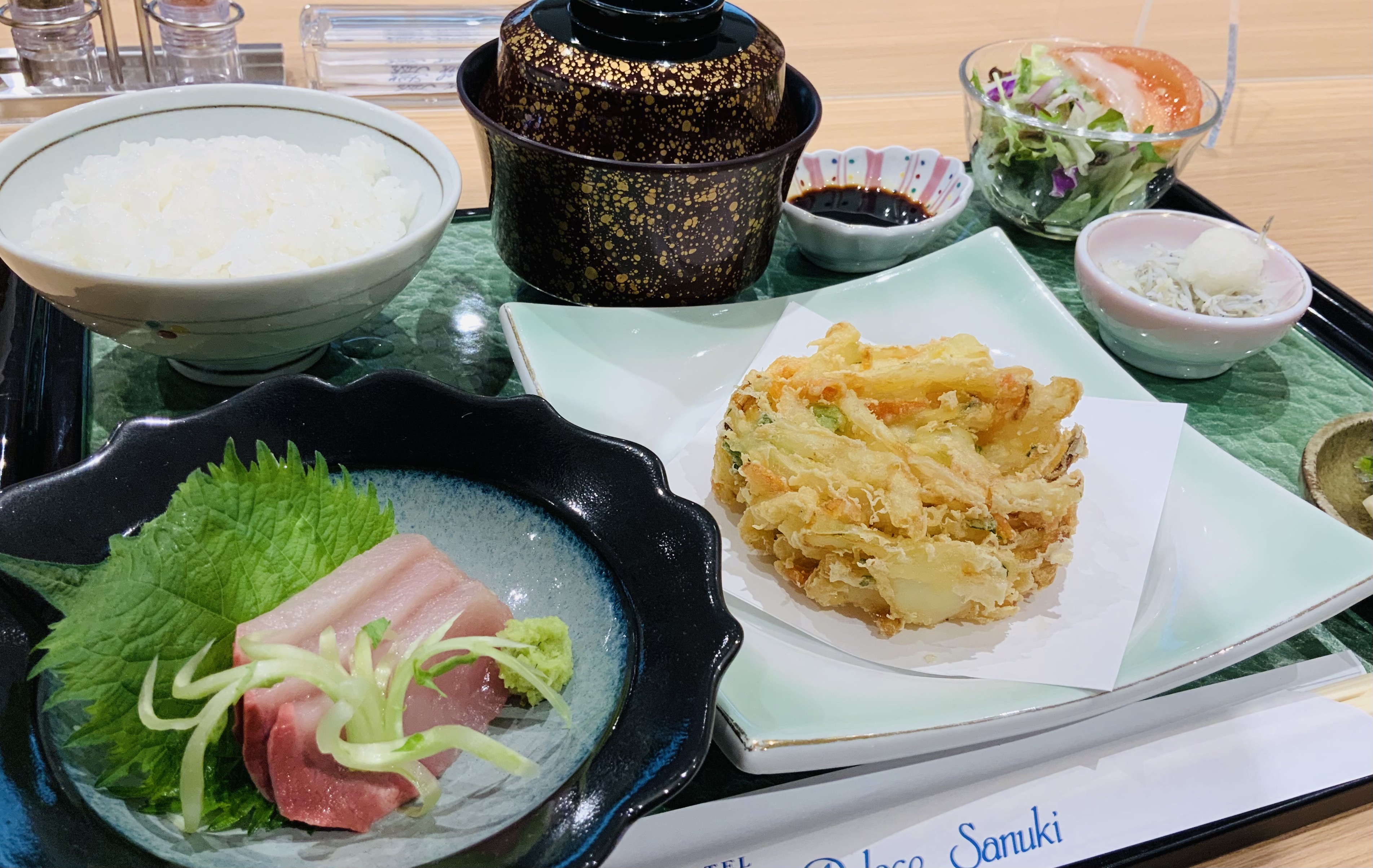 オリーブはまち造り　野菜のかき揚げ