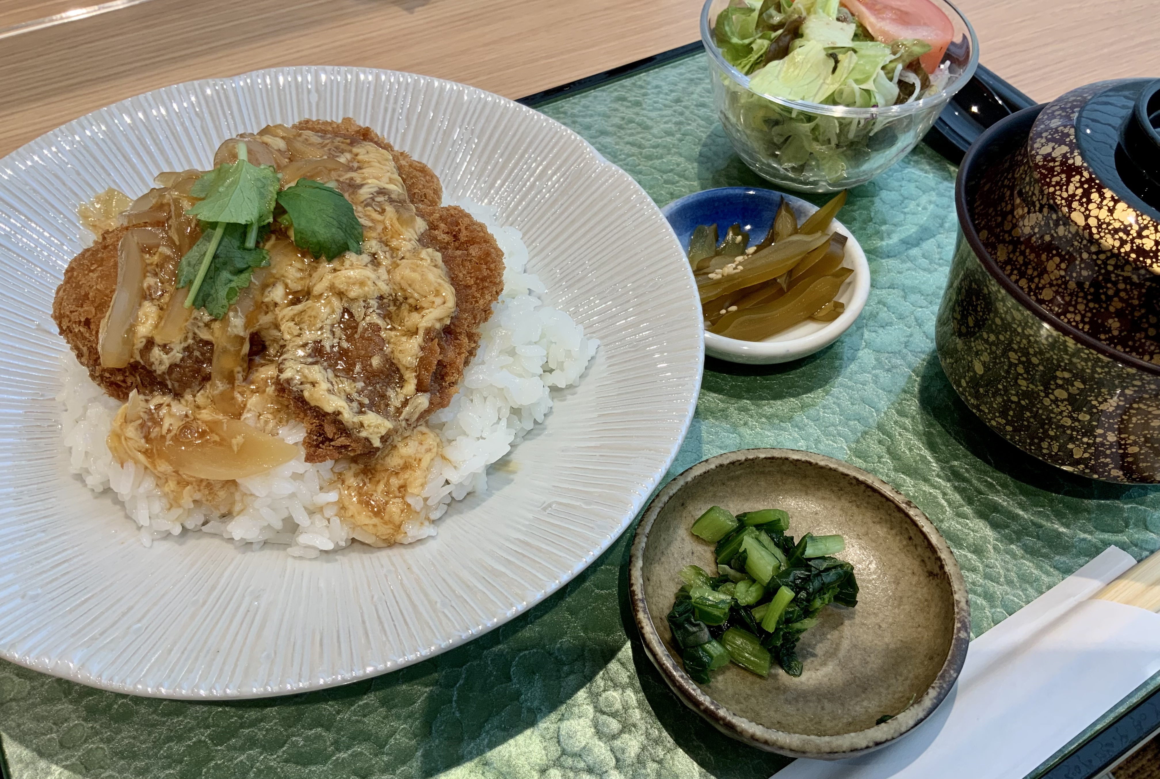 豚ヒレカツ丼