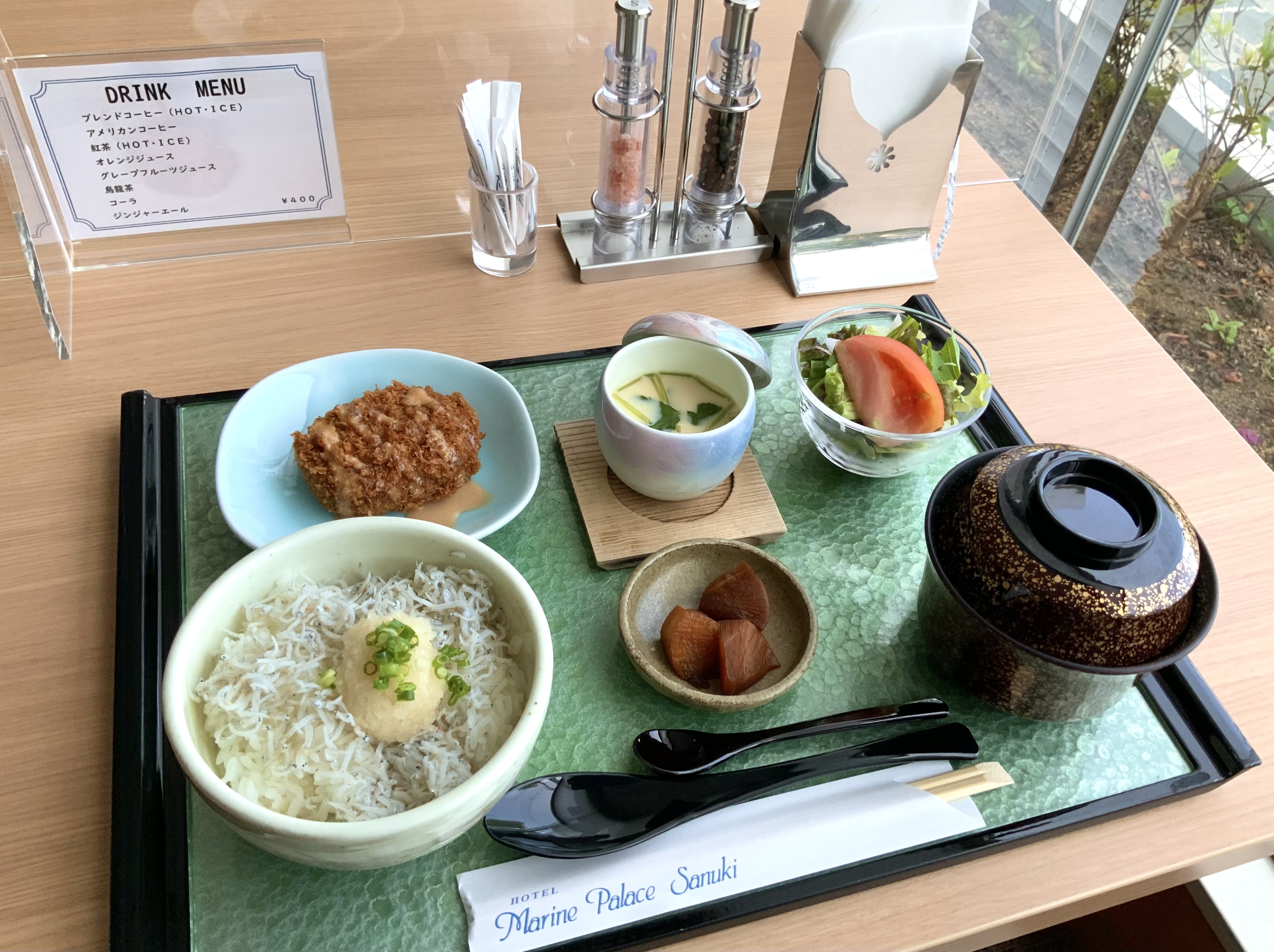 庵治産しらす丼＆茶碗蒸し