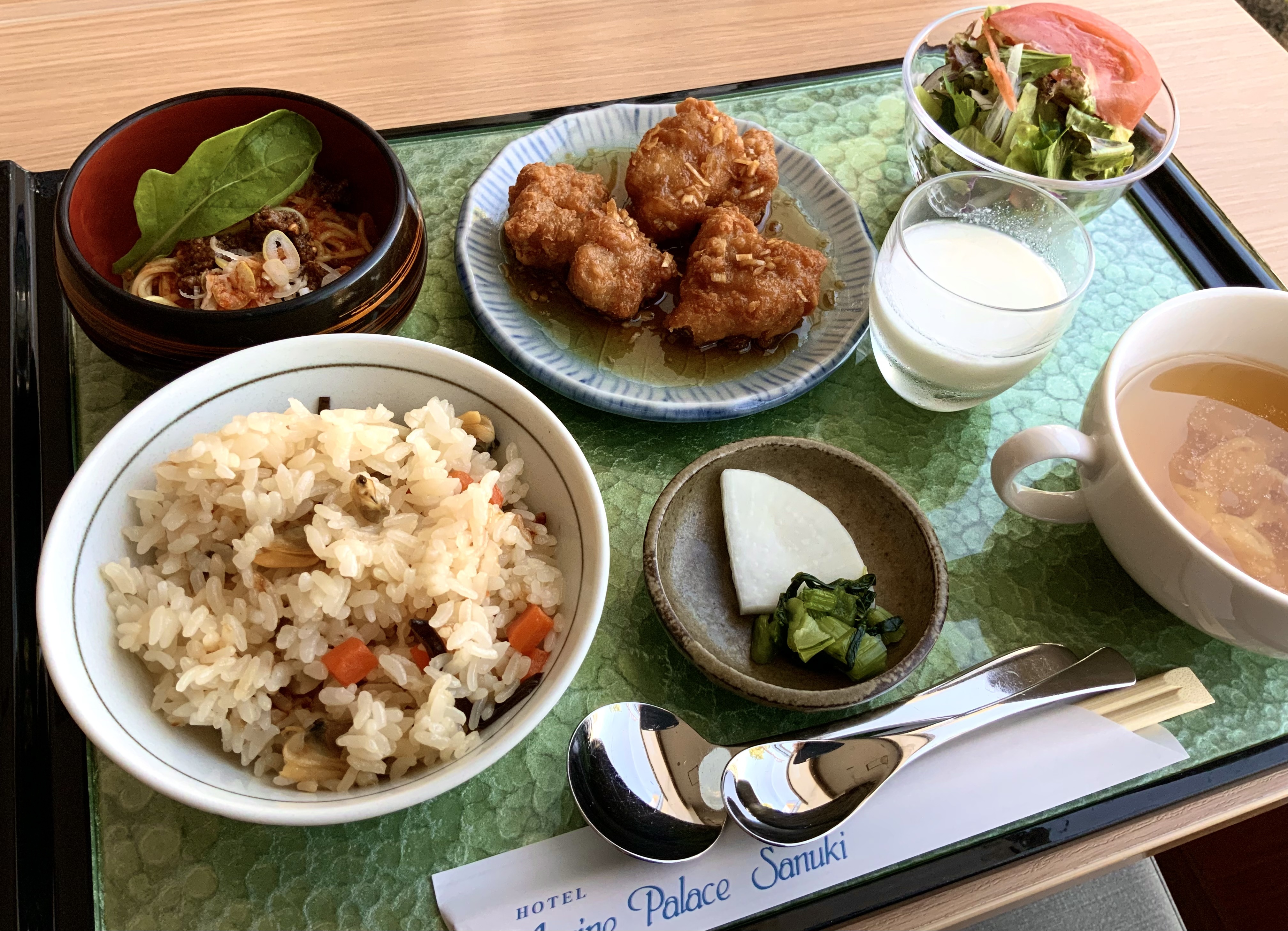 担々麵＆中華かやくご飯