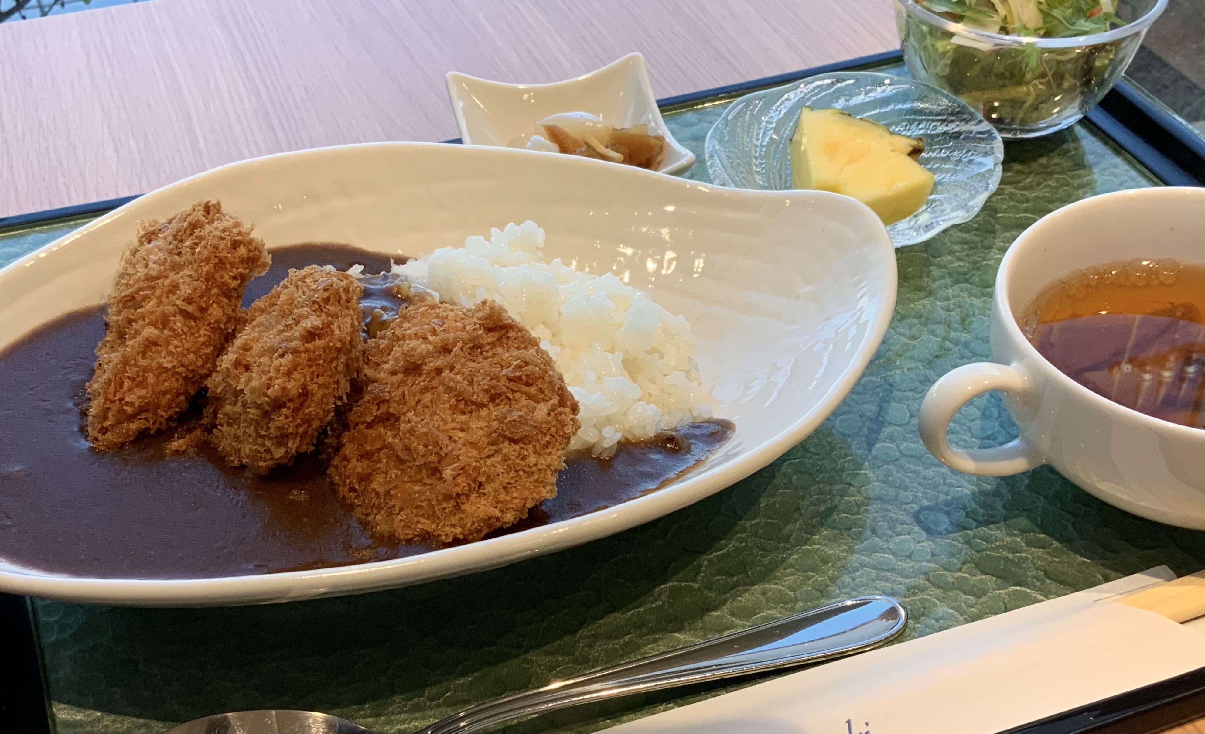 ヒレカツカレー