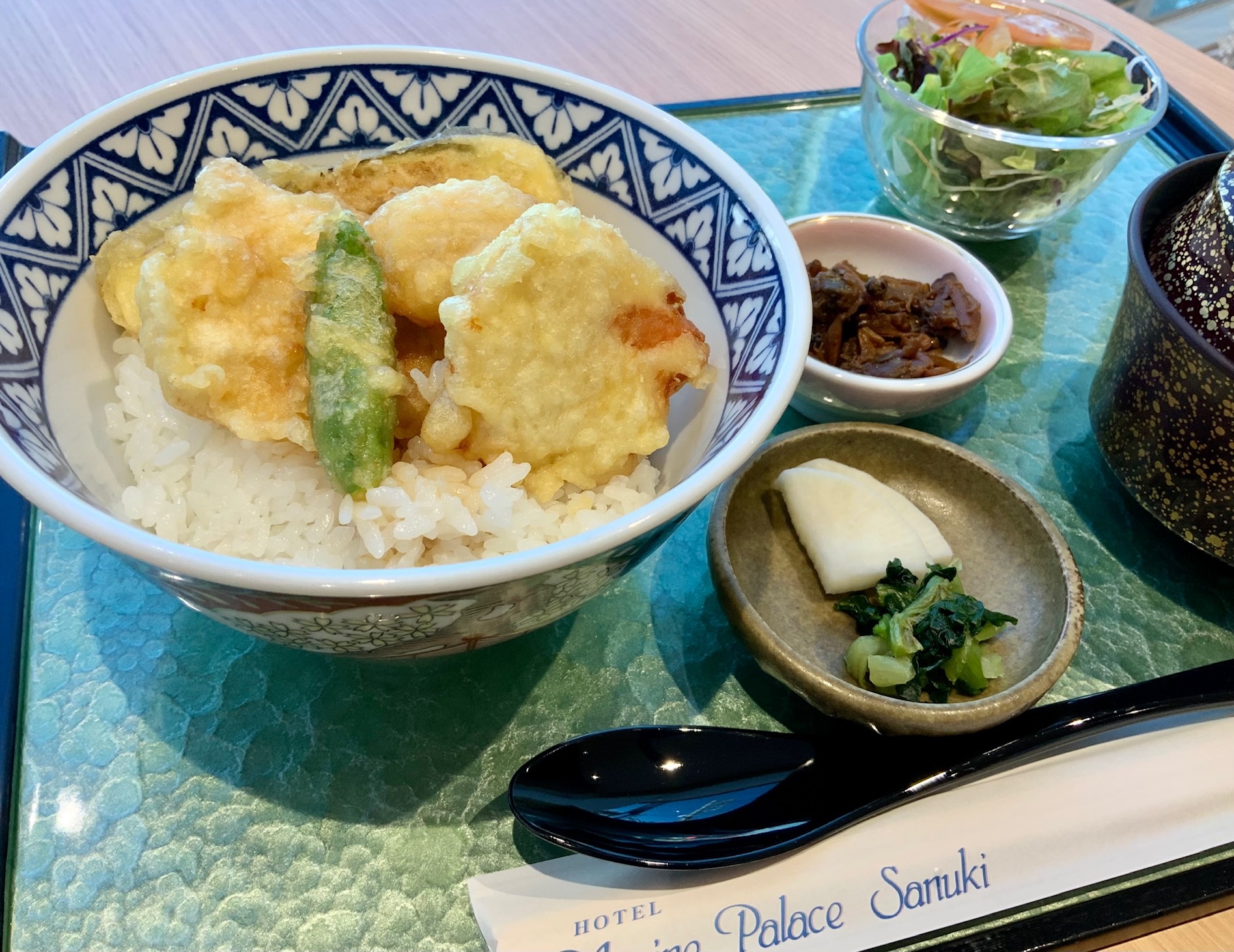 NEW  鶏天丼