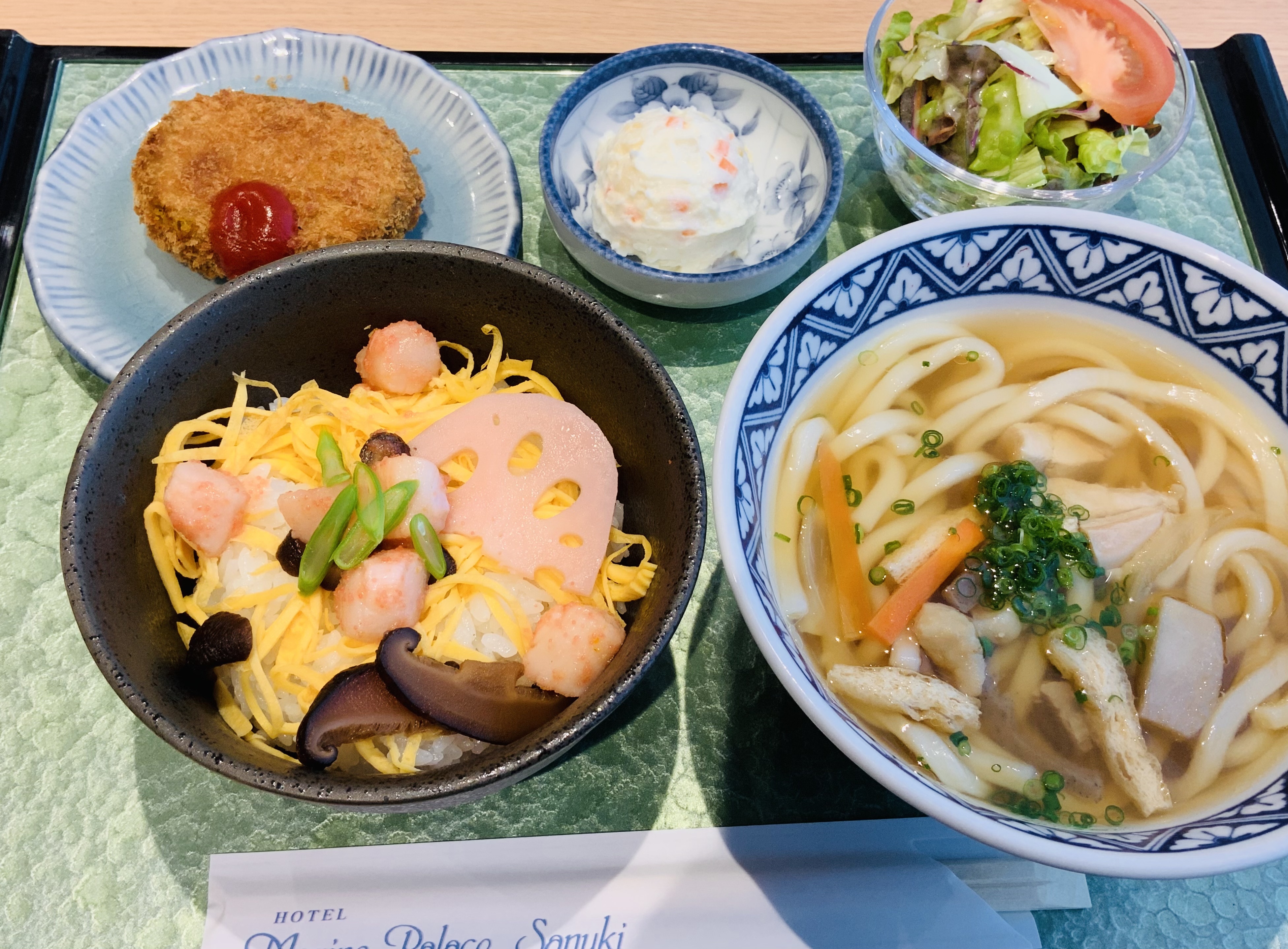 ばら寿司　しっぽくうどん