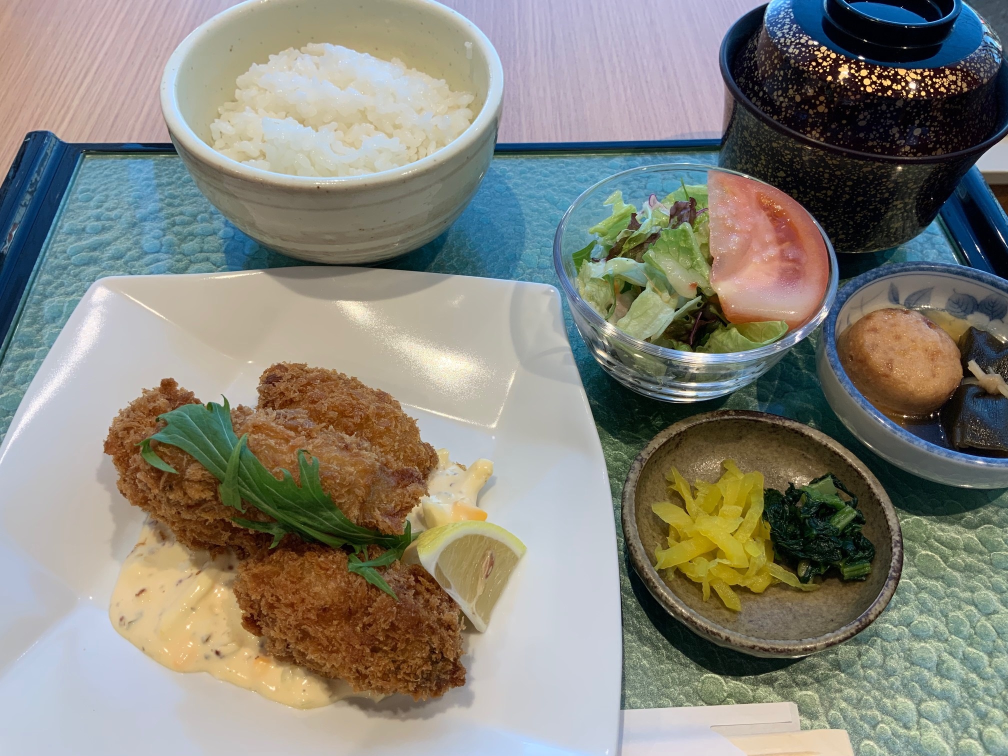 広島産牡蠣フライ定食