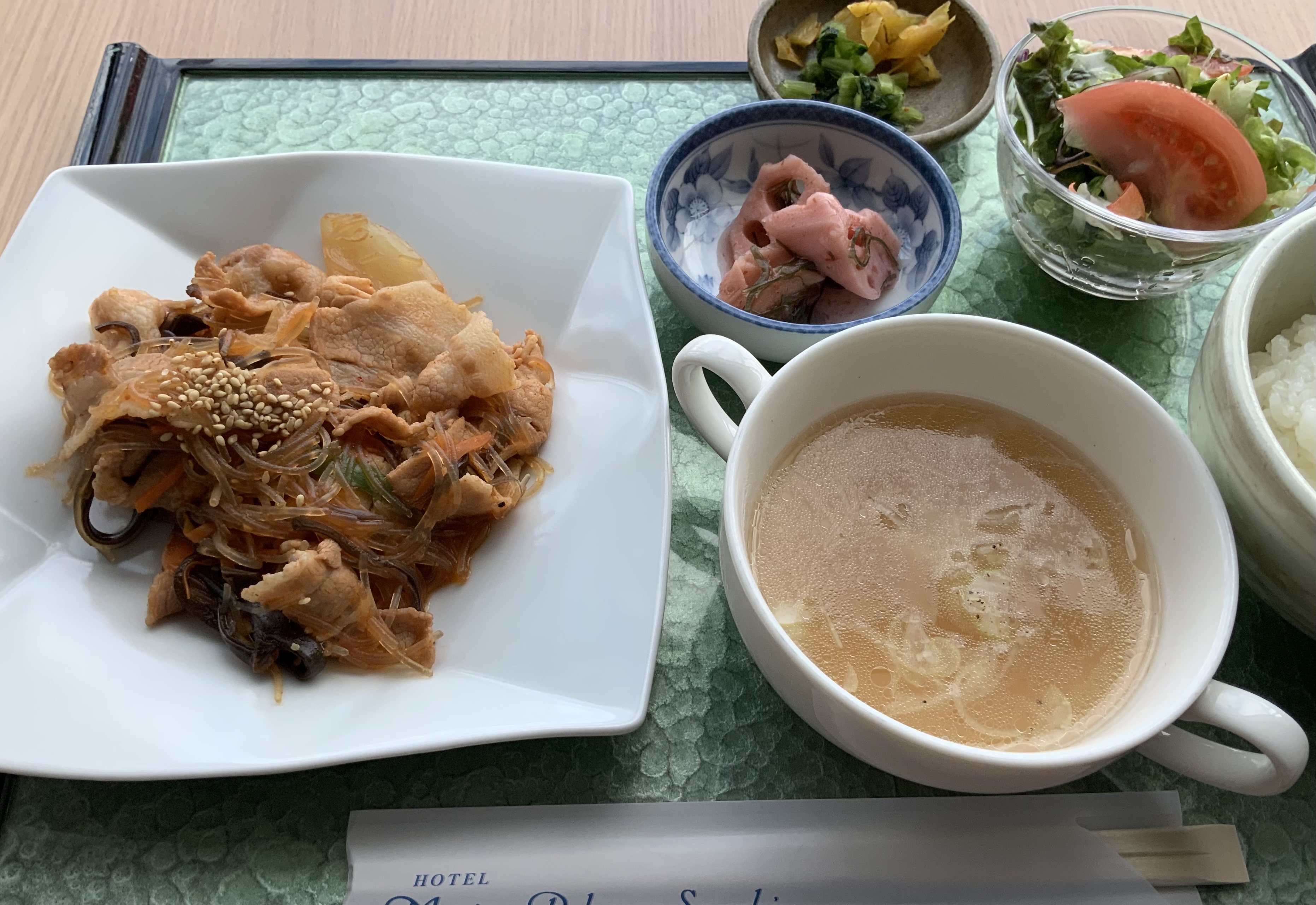 ☆NEW☆　豚肉のチャプチェ　（豚肉と春雨の韓国風）