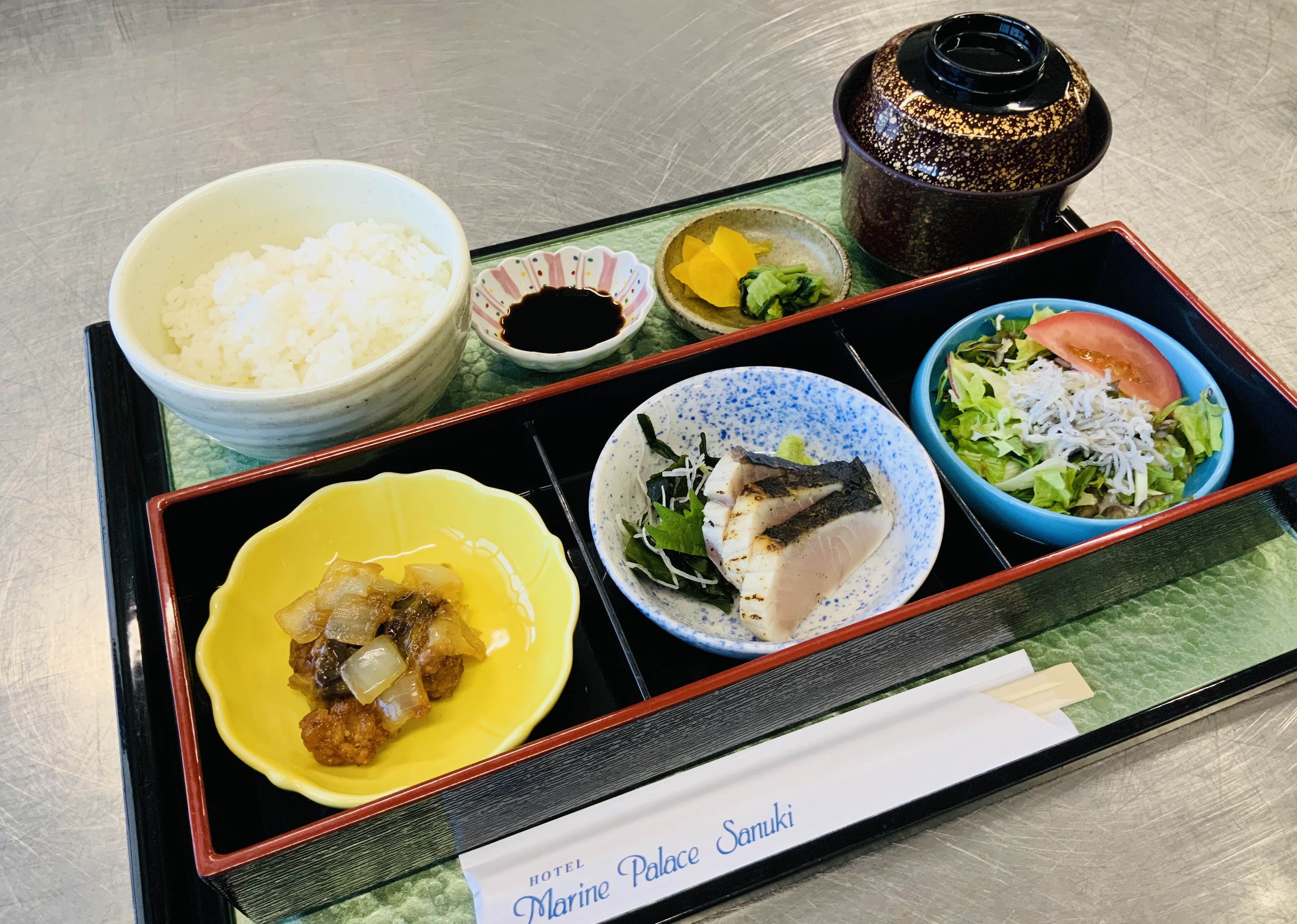 香川県産鰆のタタキ定食