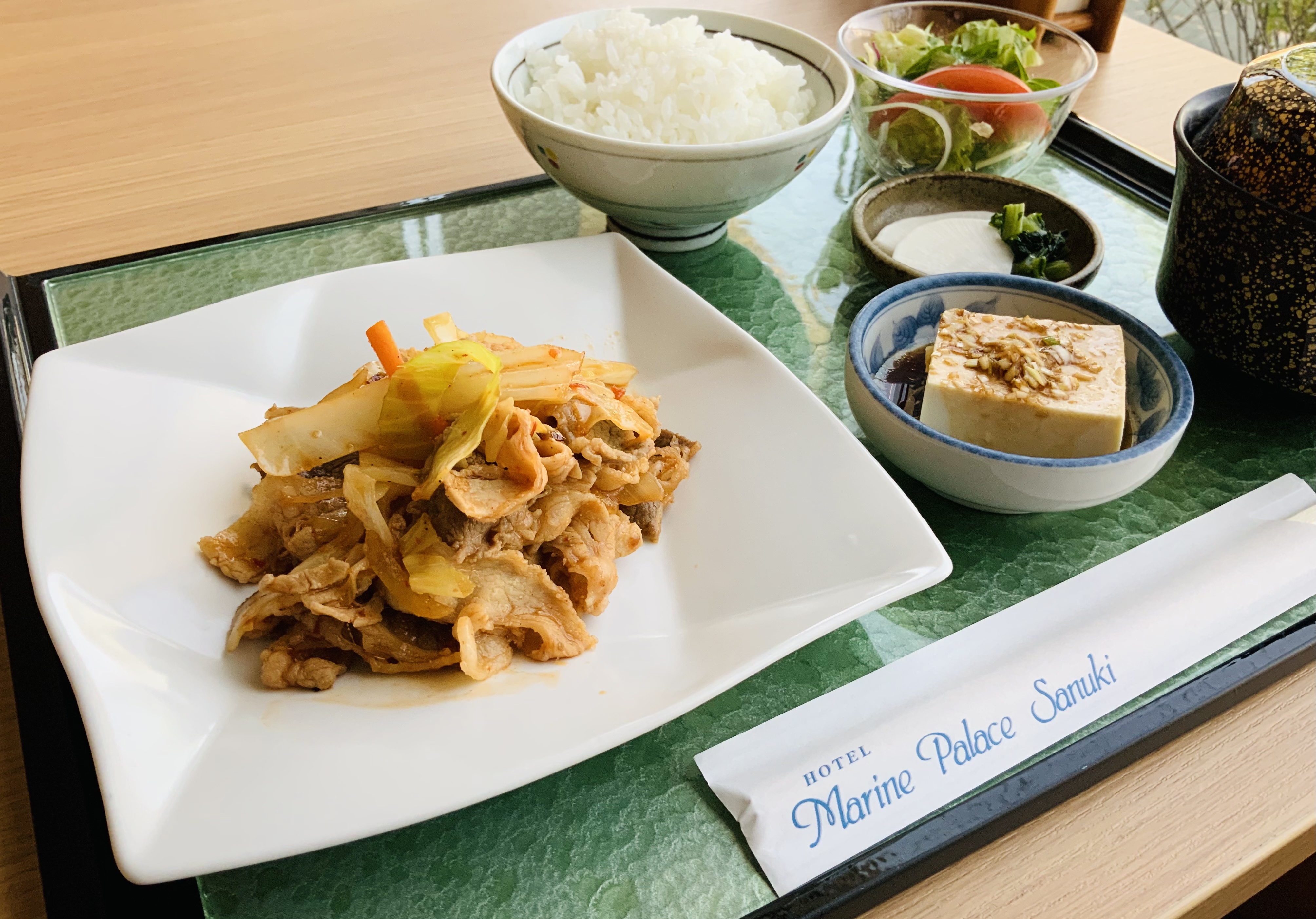 韓国風 焼肉定食