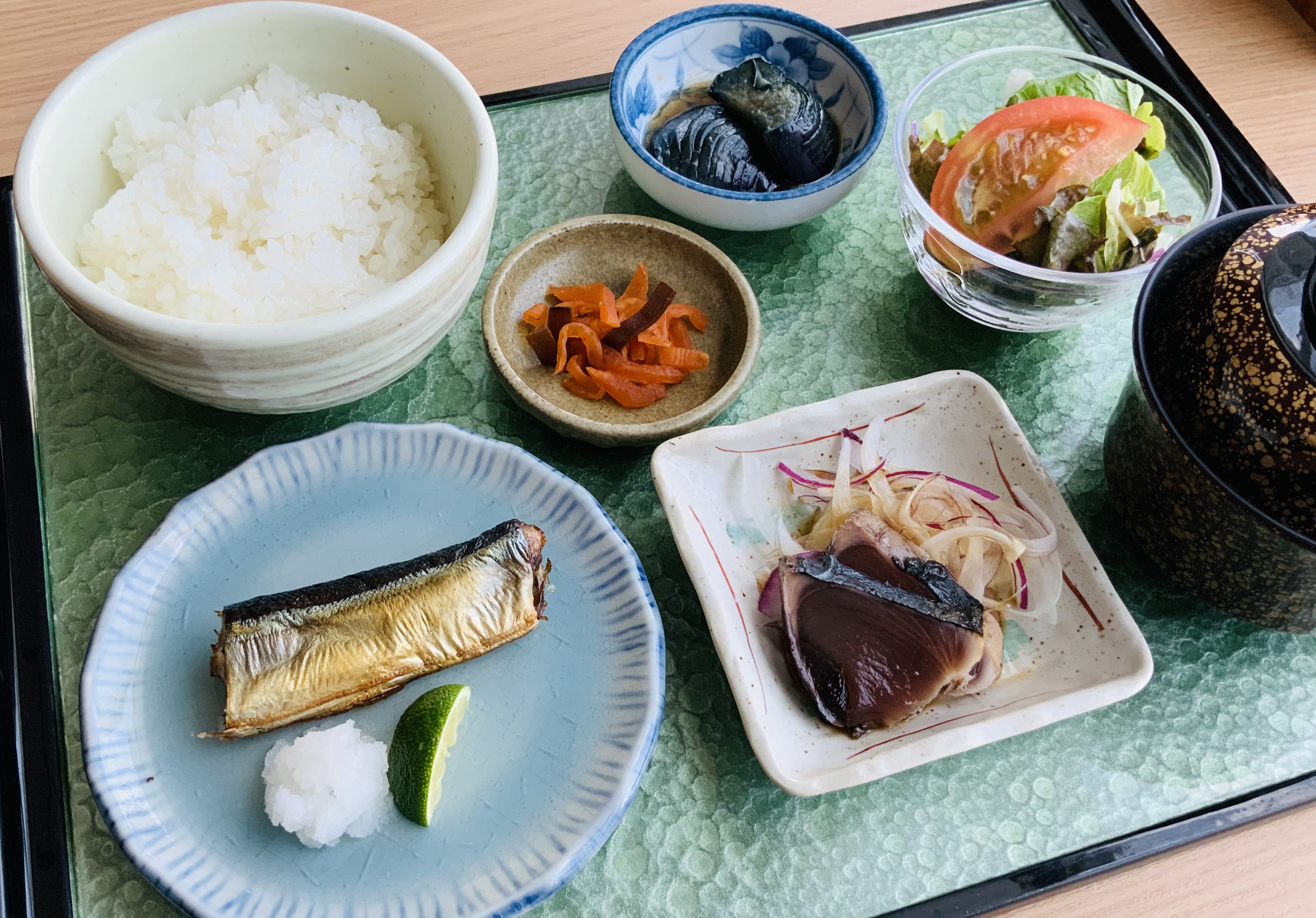 秋三昧 秋刀魚塩焼き 鰹タタキ 秋茄子揚浸し