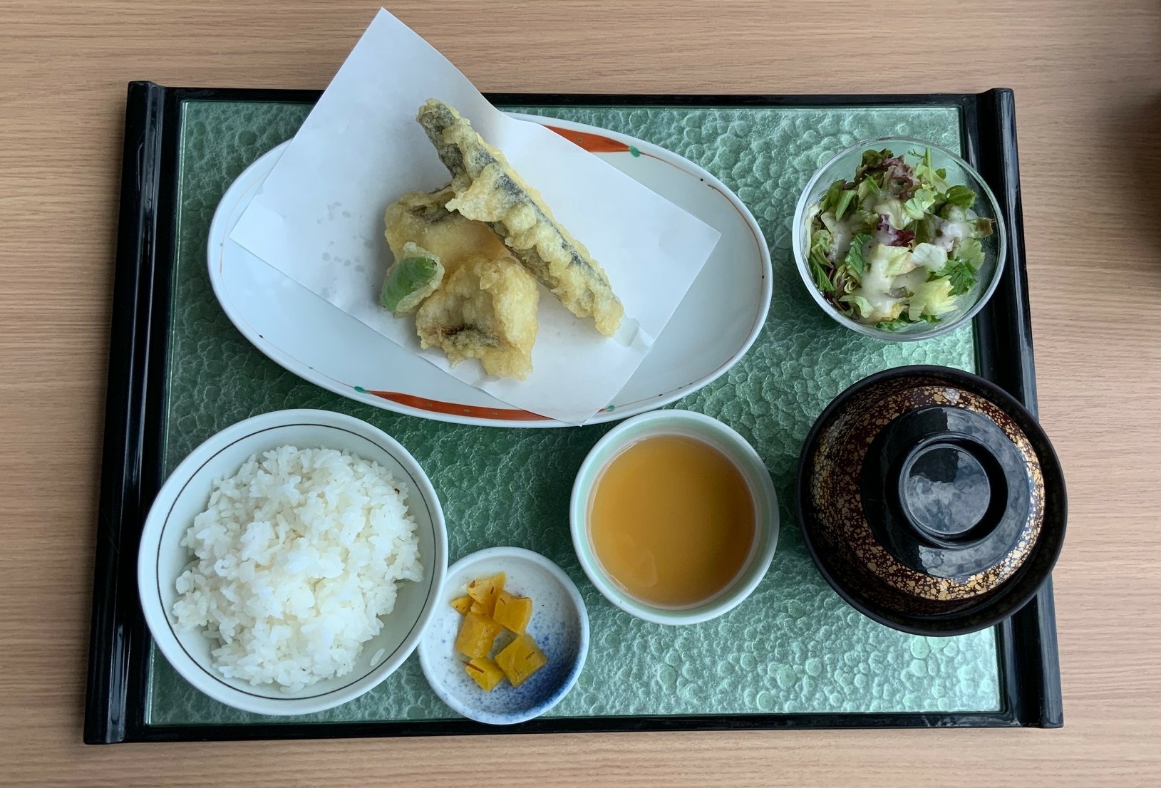 香川県産スズキの天婦羅定食