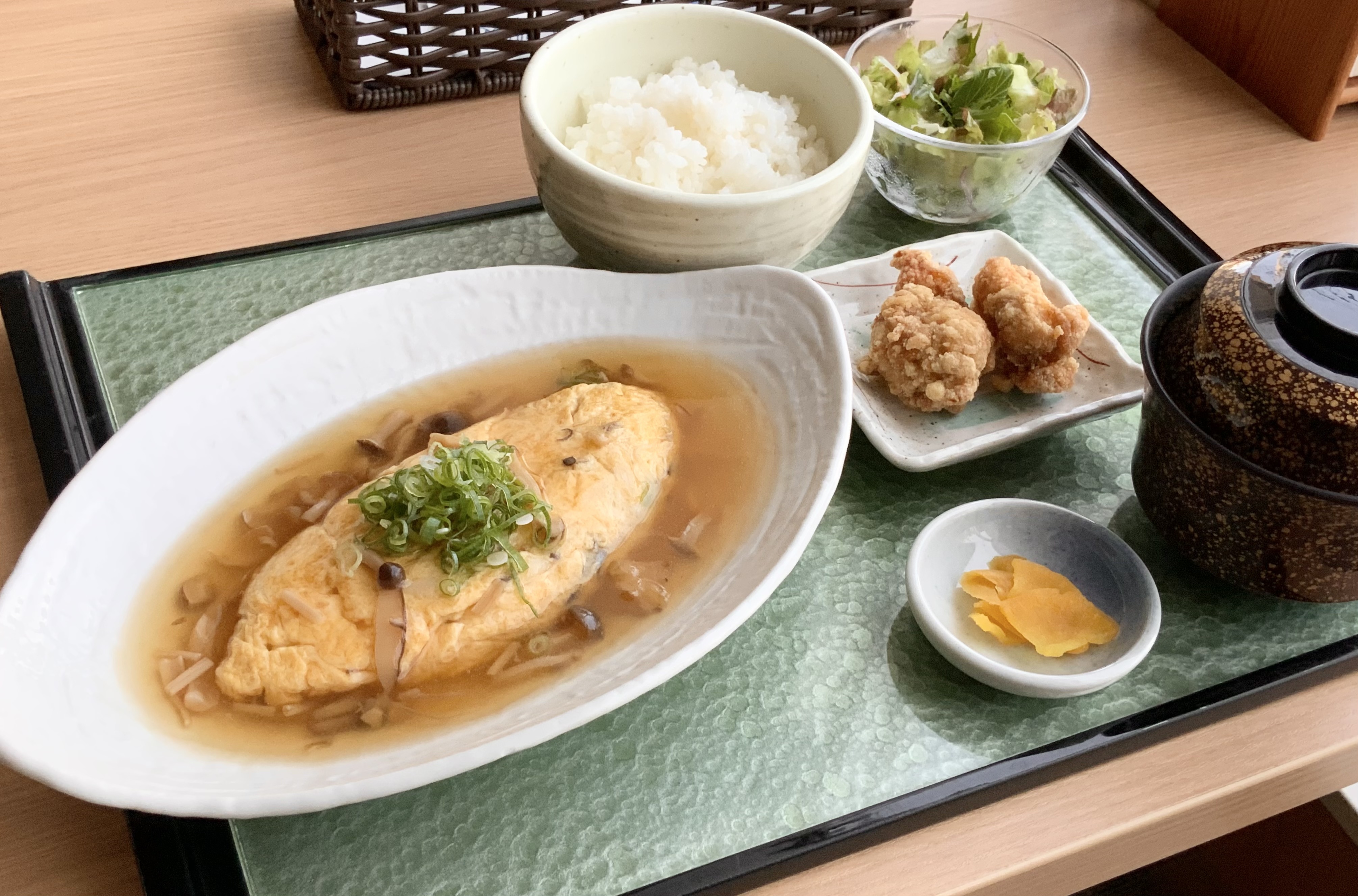 ★NEW★　三木町玉子のオム出汁巻　茸餡かけ