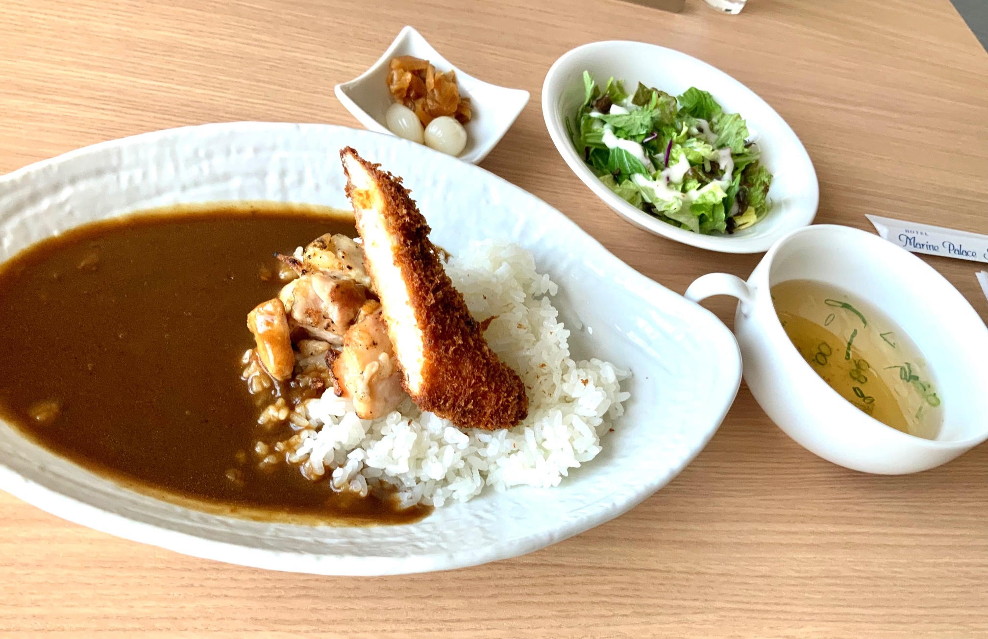 特製チキンカレー 