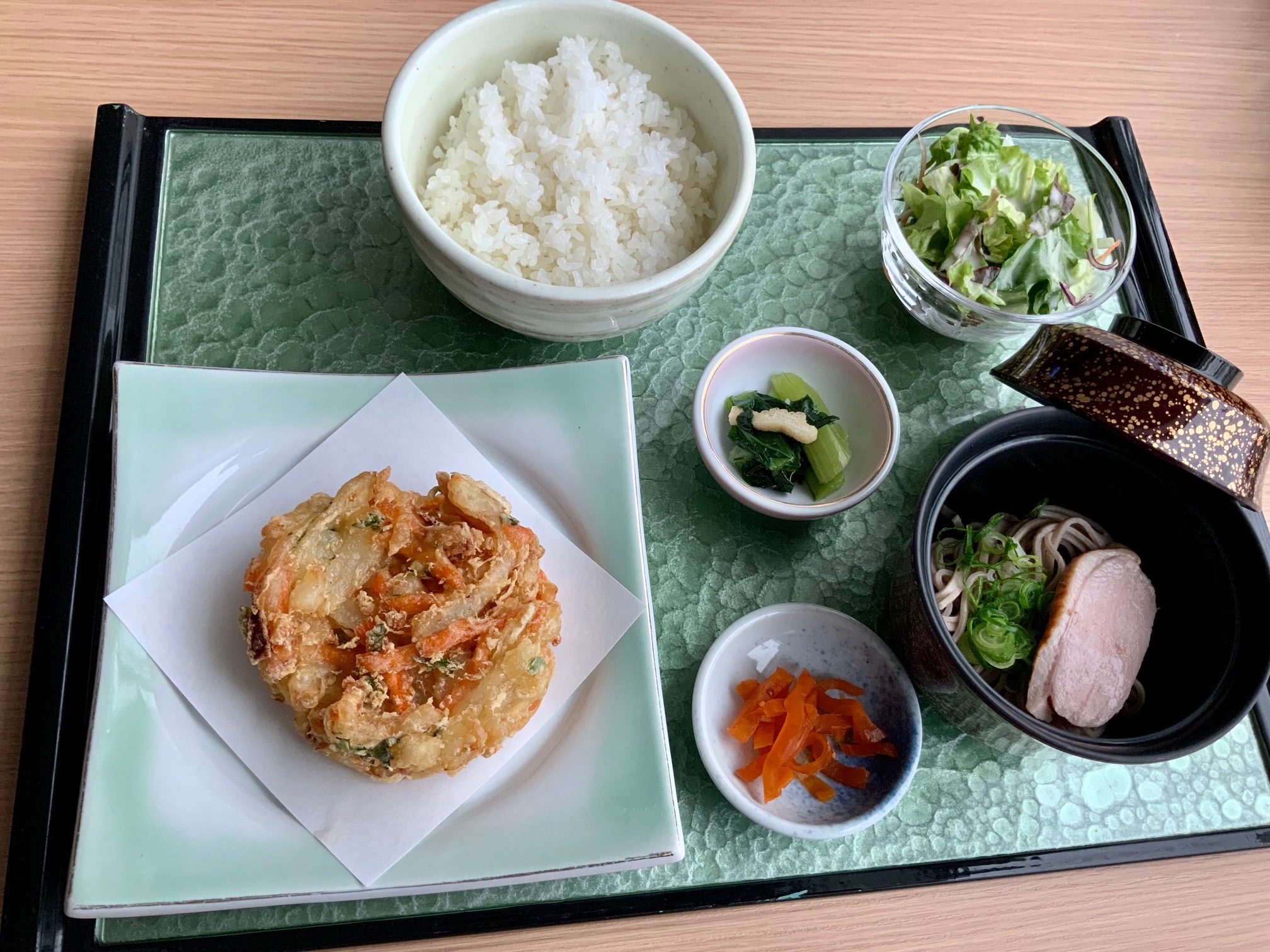 野菜かき揚げ　鴨南蛮蕎麦　小松菜お浸し