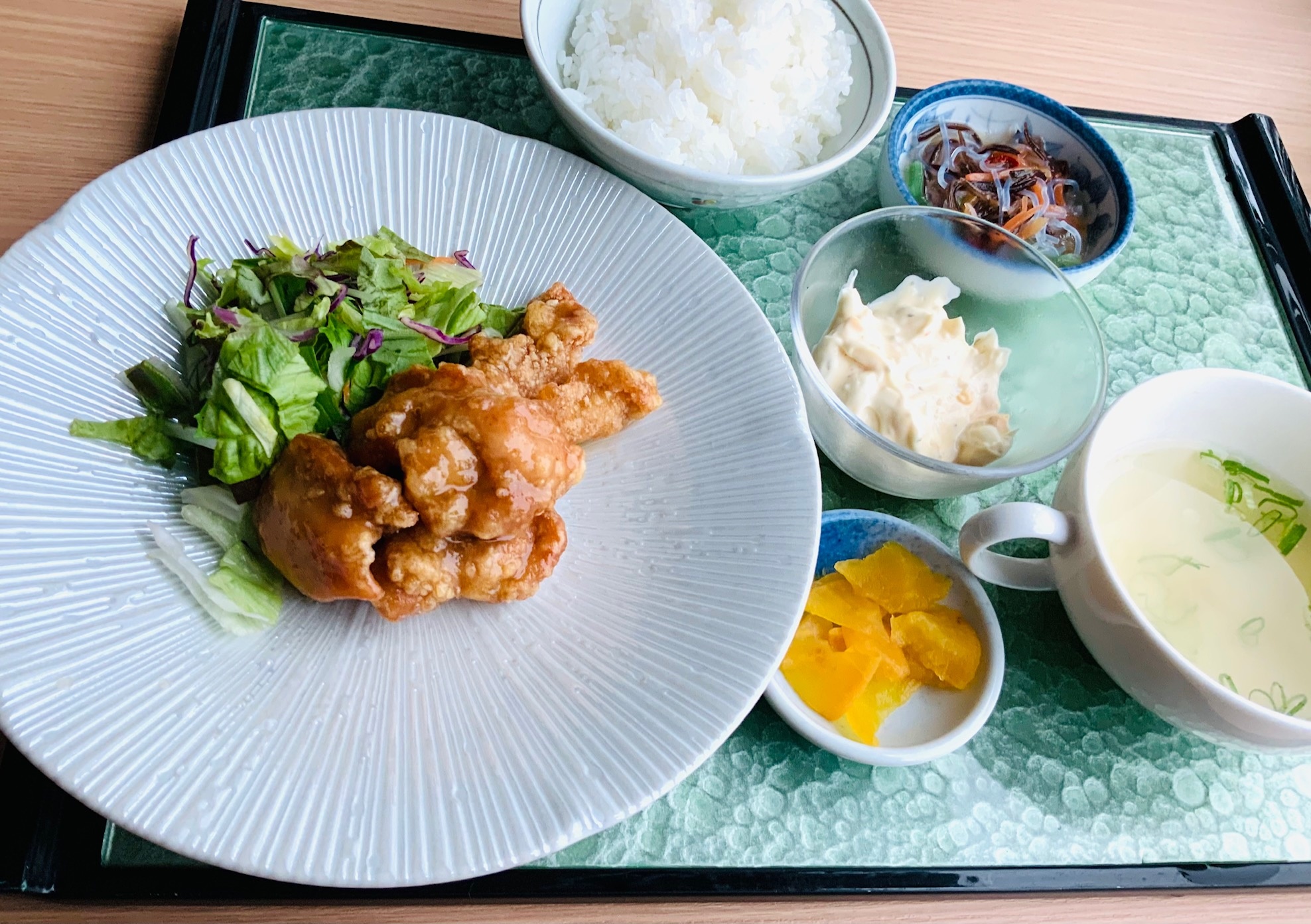 チキン南蛮　玉子たっぷりタルタルソース
