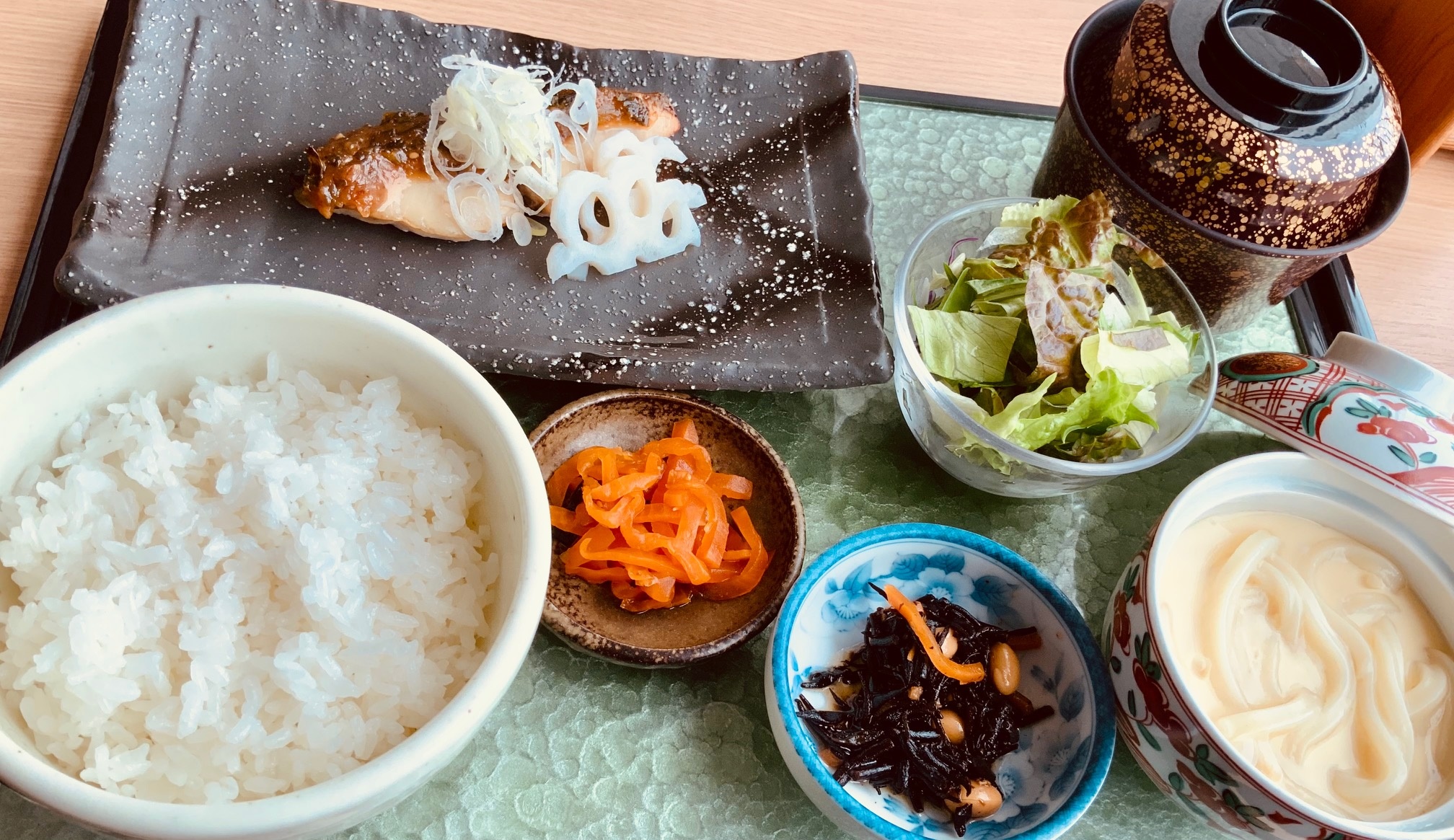 鰆のネギ味噌焼きと小田巻き蒸し