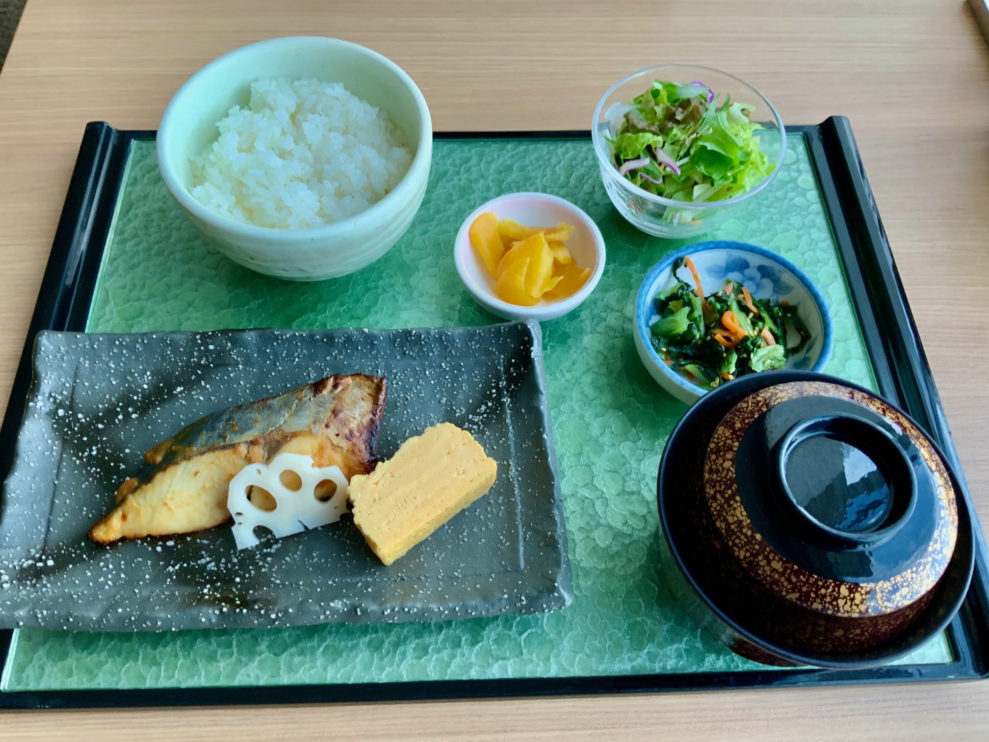 鰆の味噌焼き定食